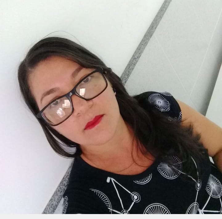 Angela Peixoto Alves
