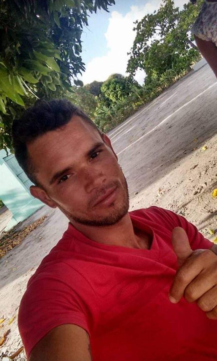 FÁBIO JUNIOR PIRES BARBOSA