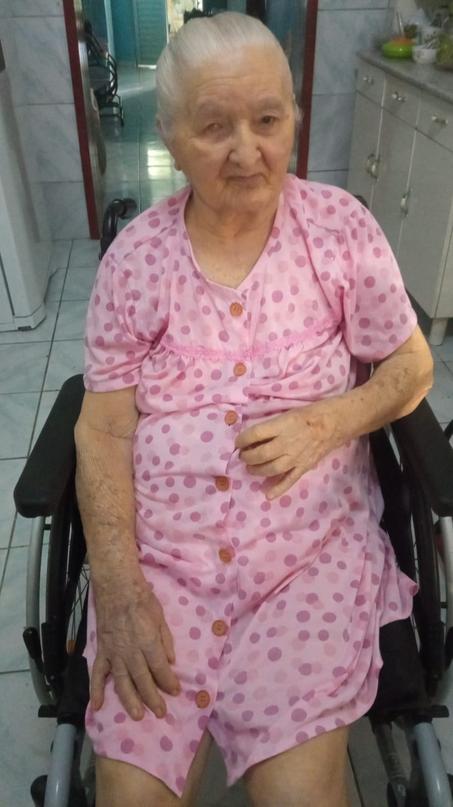 ERONDINA RODRIGUES DE FARIAS