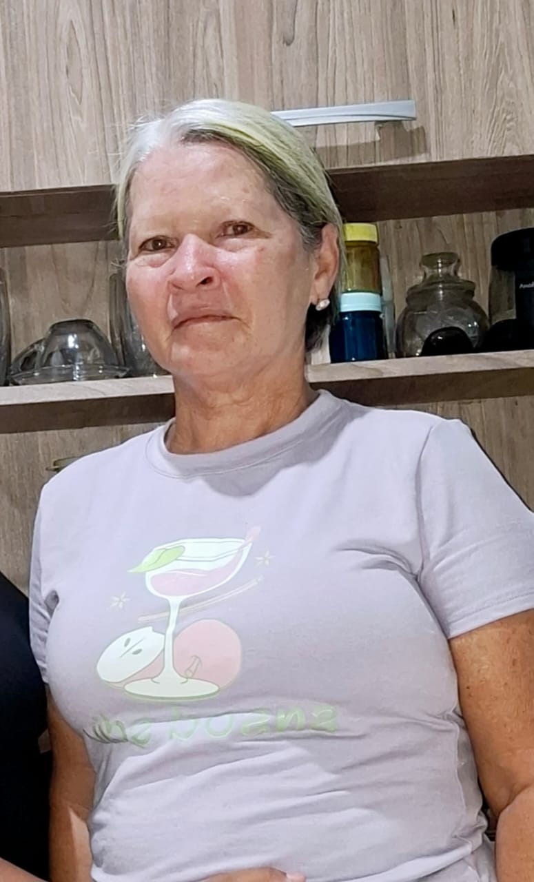 ADRIANA SANDES DOS SANTOS